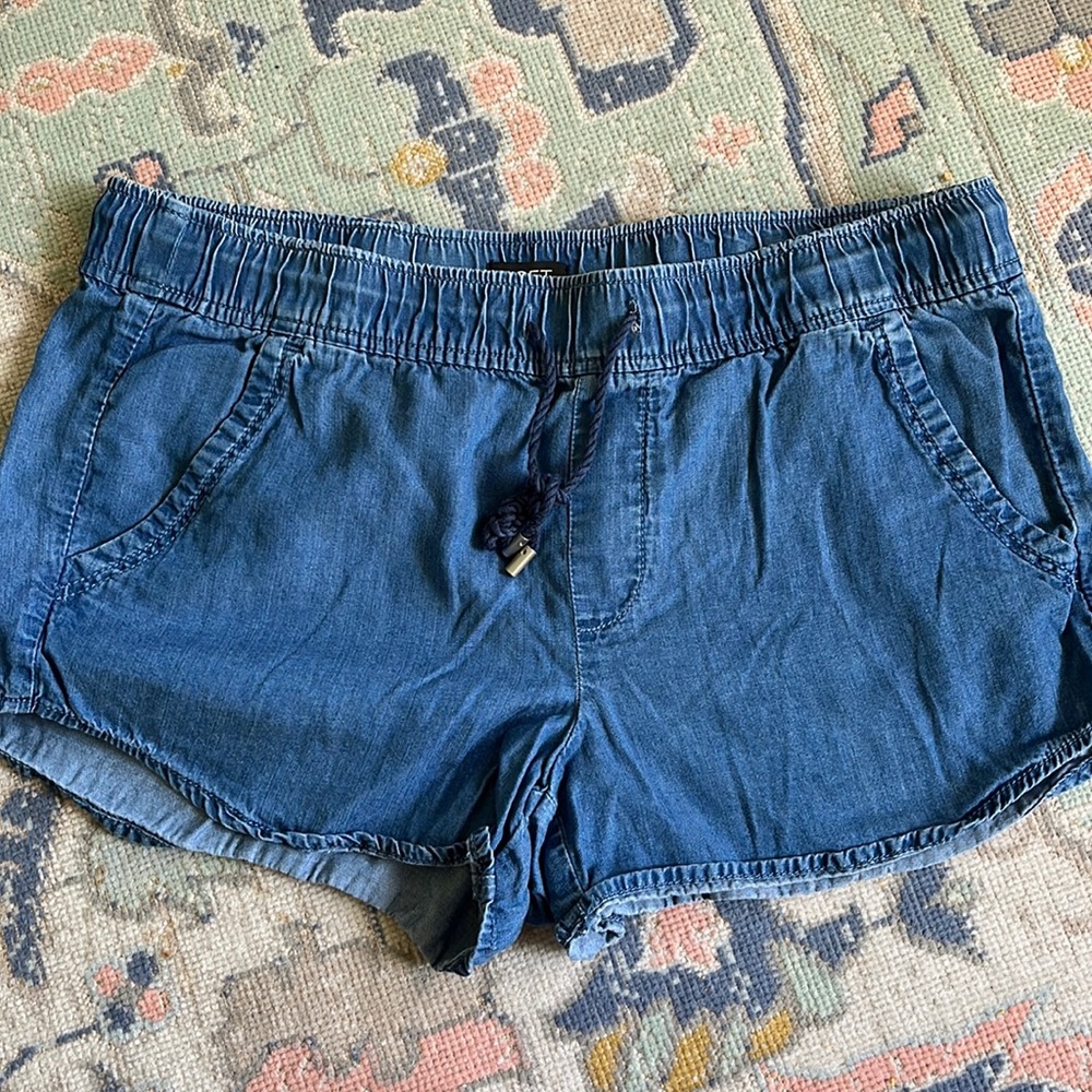 Loft Chambray Shorts Size Medium